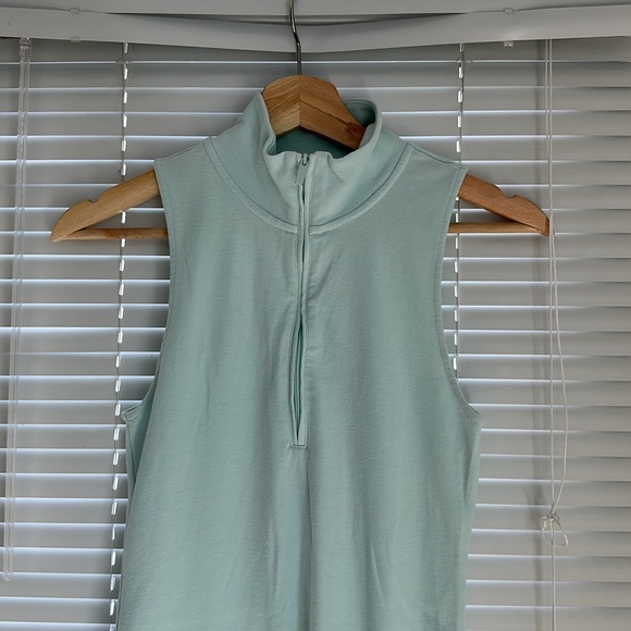 Dress (aritzia) - Picture 2 of 8